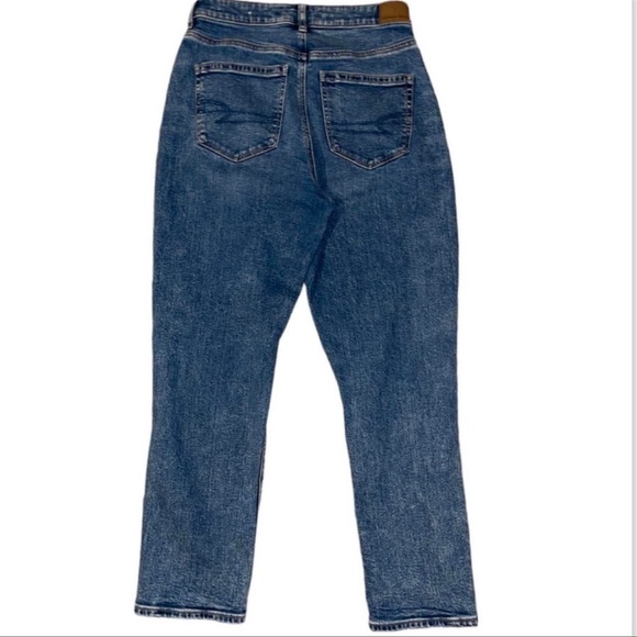 AE MOM JEAN High Waisted - Picture 2 of 5